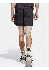 Adidas - adidas Szorty sportowe adicolor Classics HS2069 Czarny Regular Fit. Kolor: czarny. Materiał: syntetyk. Styl: sportowy #3