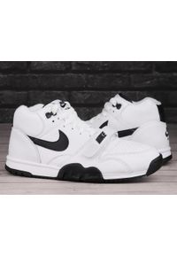 Buty męskie sportowe do koszykówki Nike AIR TRAINER 1. Kolor: biały, czarny, wielokolorowy. Sport: koszykówka