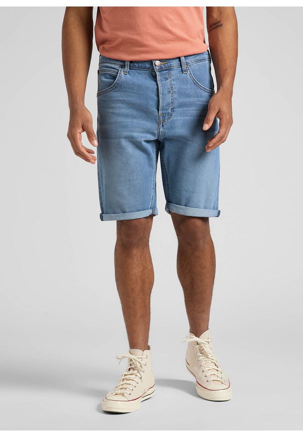 Lee - LEE 5 PKT SHORT MĘSKIE SZORTY KRÓTKIE SPODENKI JEANSOWE MID NELSON L73EMGLZ. Materiał: jeans. Długość: krótkie