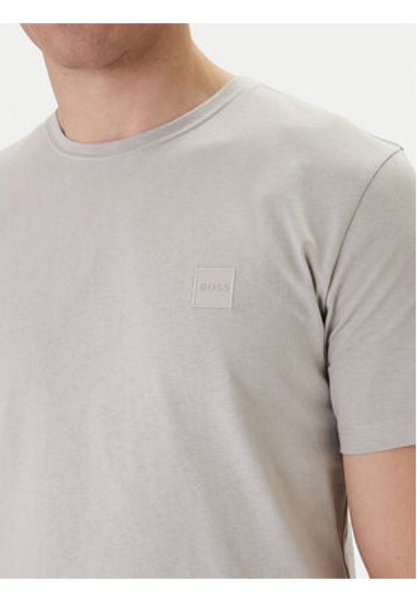BOSS T-Shirt Tales 50508584 Beżowy Regular Fit. Kolor: beżowy. Materiał: bawełna