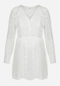 Born2be - Biała Haftowana Sukienka z Gumką w Pasie i Trójkątnym Dekoltem Rinolusia. Kolor: biały. Materiał: bawełna, tkanina. Wzór: haft #3