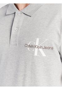 Calvin Klein Jeans Polo J30J322851 Szary Regular Fit. Typ kołnierza: polo. Kolor: szary. Materiał: bawełna #4