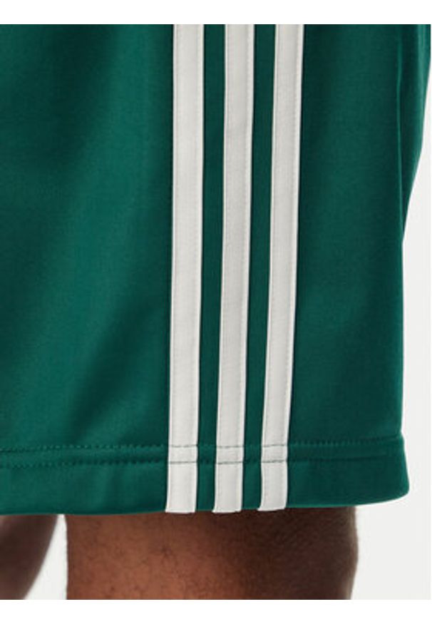 Adidas - adidas Szorty sportowe Firebird KE1376 Zielony Regular Fit. Kolor: zielony. Materiał: syntetyk. Styl: sportowy