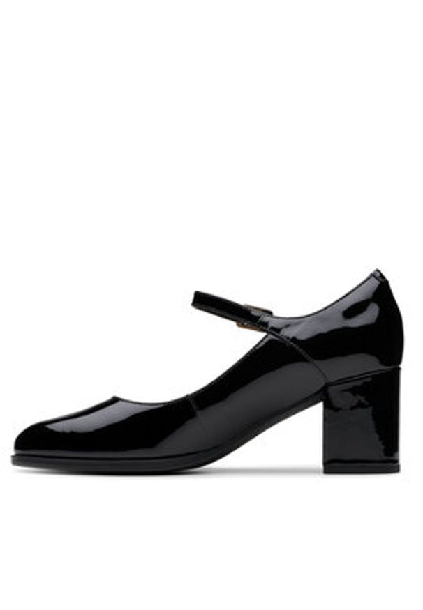 Clarks Półbuty Freva 55 Strap 26181337 Czarny. Kolor: czarny. Materiał: lakier, skóra