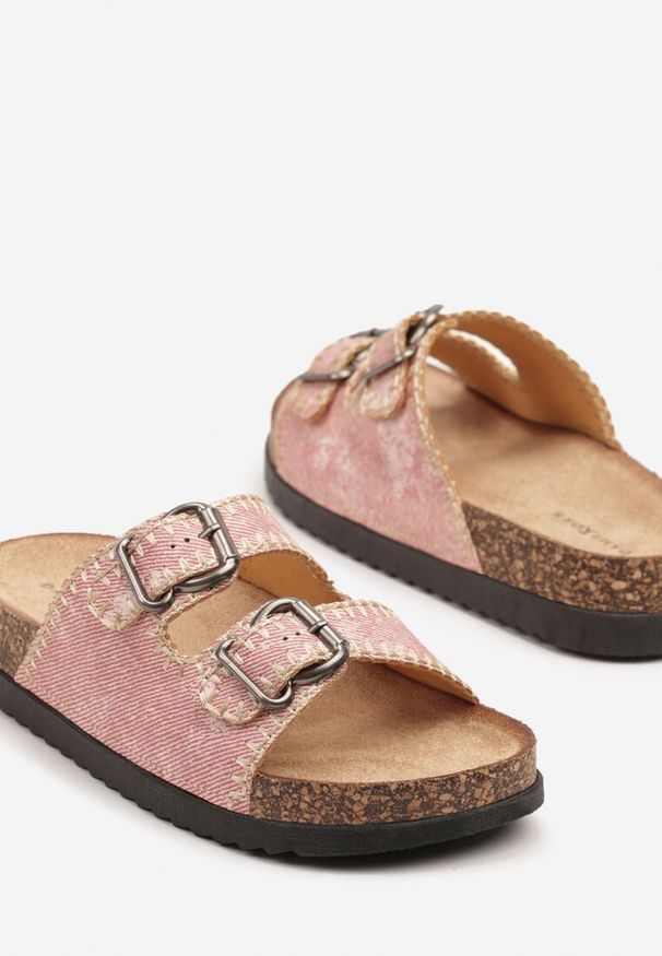 Born2be - Różowe Klapki na Grubej Korkowej Podeszwie Ozdobione Przeszyciami Nuridara. Okazja: na co dzień. Kolor: różowy. Materiał: jeans. Wzór: aplikacja. Styl: klasyczny, casual