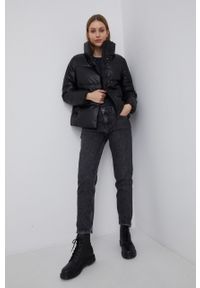 Calvin Klein Kurtka kolor czarny zimowa. Okazja: na co dzień. Kolor: czarny. Sezon: zima. Styl: casual #6