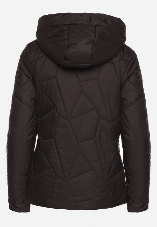 Born2be - Czarna Pikowana Kurtka Przejściowa z Odpinanym Kapturem Ninorwena. Okazja: na co dzień. Kolor: czarny. Styl: elegancki, klasyczny, casual