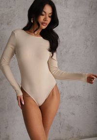 Renee - Jasnobeżowe Basicowe Body Sadovelle. Okazja: na co dzień, do pracy, na spotkanie biznesowe. Kolor: beżowy. Materiał: jeans. Długość rękawa: długi rękaw. Długość: długie. Styl: sportowy, casual, biznesowy, elegancki #8