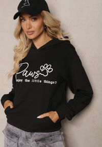 Renee - Czarna Bluza z Bawełną Kapturem i Napisem Gelabrina. Okazja: na co dzień, na spacer. Typ kołnierza: kaptur. Kolor: czarny. Materiał: bawełna. Długość rękawa: długi rękaw. Długość: długie. Wzór: napisy. Styl: klasyczny, casual