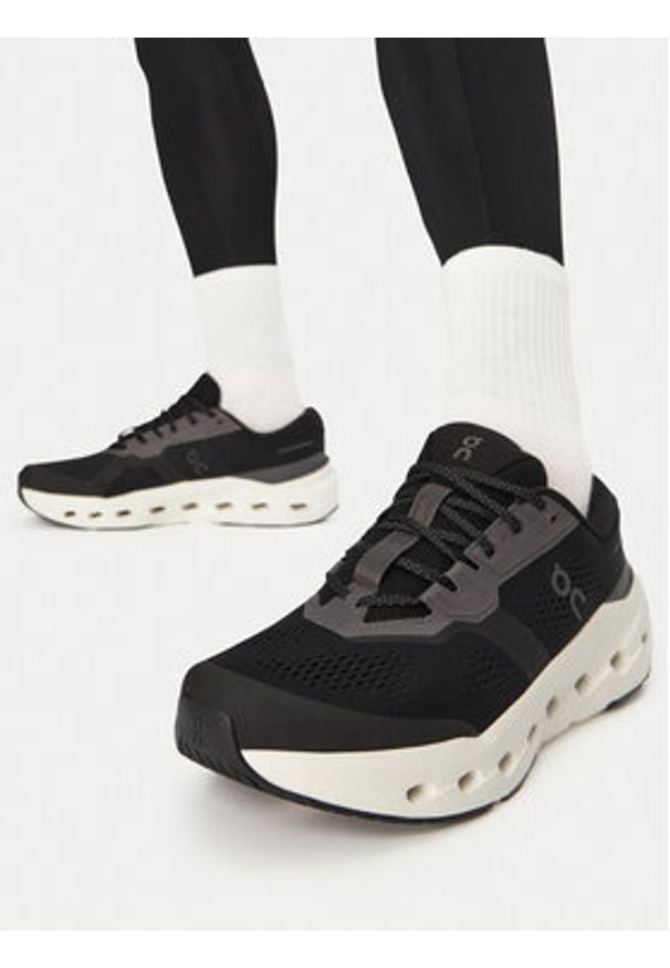 On Buty do biegania Cloudrunner 3 3MG10071430 Czarny. Kolor: czarny. Materiał: materiał
