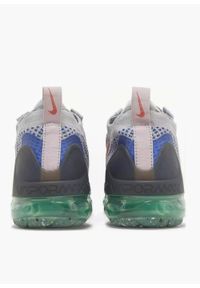 Nike - Sneakersy unisex NIKE AIR VAPORMAX 2021 FK. Okazja: do pracy, na co dzień, na spacer. Kolor: szary. Sport: turystyka piesza