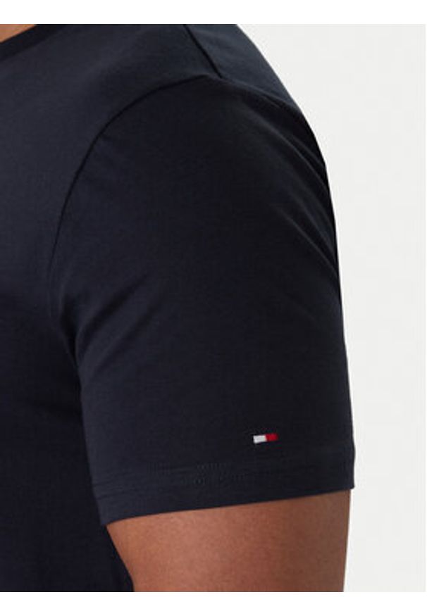 TOMMY HILFIGER - Tommy Hilfiger T-Shirt UM0UM02916 Granatowy Regular Fit. Kolor: niebieski. Materiał: bawełna