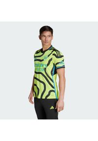 Adidas - Koszulka wyjazdowa Arsenal 23/24. Kolor: wielokolorowy, żółty, czarny, zielony