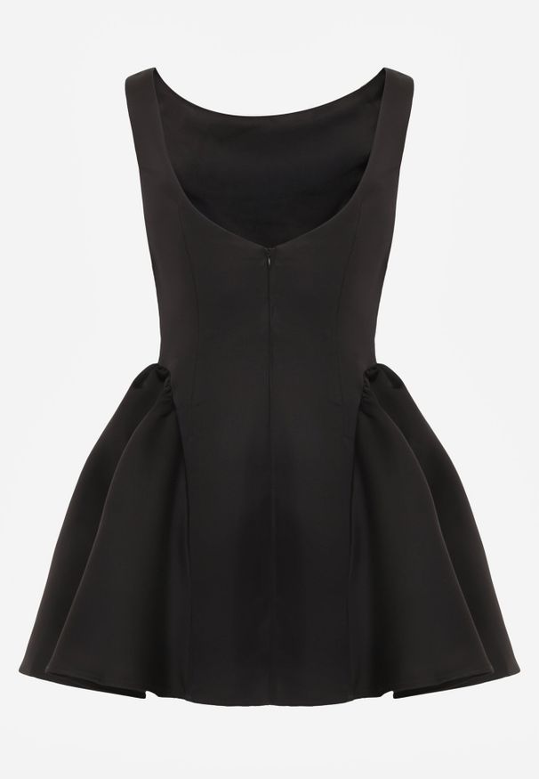 Born2be - Czarna Elegancka Sukienka o Rozkloszowanym Kroju Bez Rękawów Eupene. Okazja: na co dzień. Kolor: czarny. Długość rękawa: bez rękawów. Typ sukienki: proste, rozkloszowane. Styl: elegancki