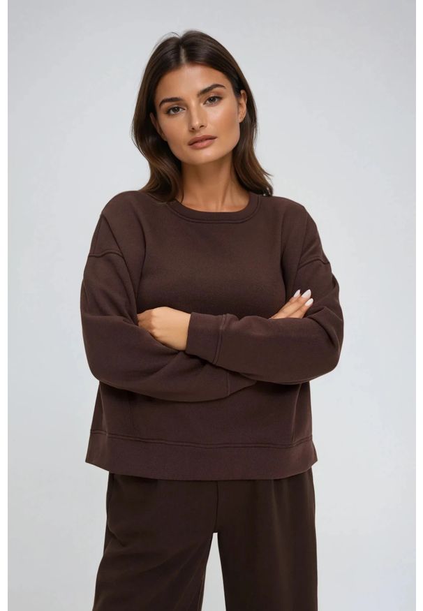 MOODO - Bluza oversize brązowa. Kolor: brązowy. Materiał: poliester, bawełna