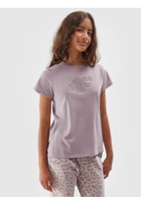 4f - T-shirt z nadrukiem dziewczęcy - beżowy. Kolor: beżowy. Materiał: bawełna. Długość rękawa: krótki rękaw. Długość: krótkie. Wzór: nadruk #1