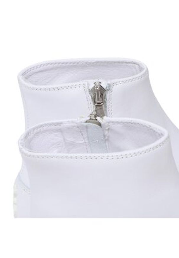 Patrizia Pepe Botki 8Y0016/L011-W338 Biały. Kolor: biały. Materiał: skóra