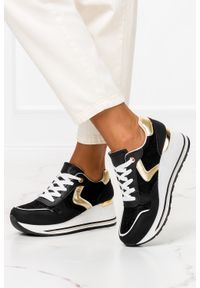 Casu - Czarne sneakersy na koturnie buty sportowe sznurowane casu bk220. Kolor: czarny, wielokolorowy, złoty. Obcas: na koturnie