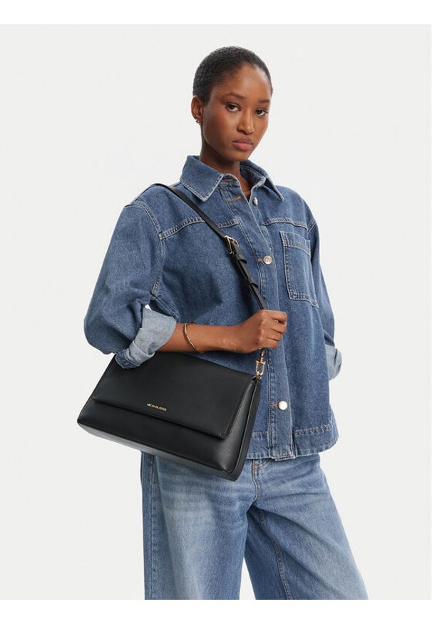 MICHAEL Michael Kors Torebka Nessa 30T5G8ZM3L Czarny. Kolor: czarny. Materiał: skórzane