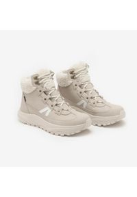 quechua - Buty turystyczne damskie Quechua NH500 mid skóra wodoodporne. Okazja: na spacer. Kolor: beżowy. Materiał: skóra. Szerokość cholewki: normalna. Sezon: zima. Styl: elegancki, sportowy