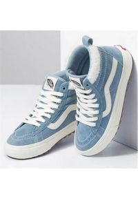 Buty do chodzenia damskie Vans UA SK8HI MTE1. Wysokość cholewki: za kostkę. Zapięcie: sznurówki. Kolor: niebieski. Materiał: materiał. Szerokość cholewki: normalna. Sport: turystyka piesza