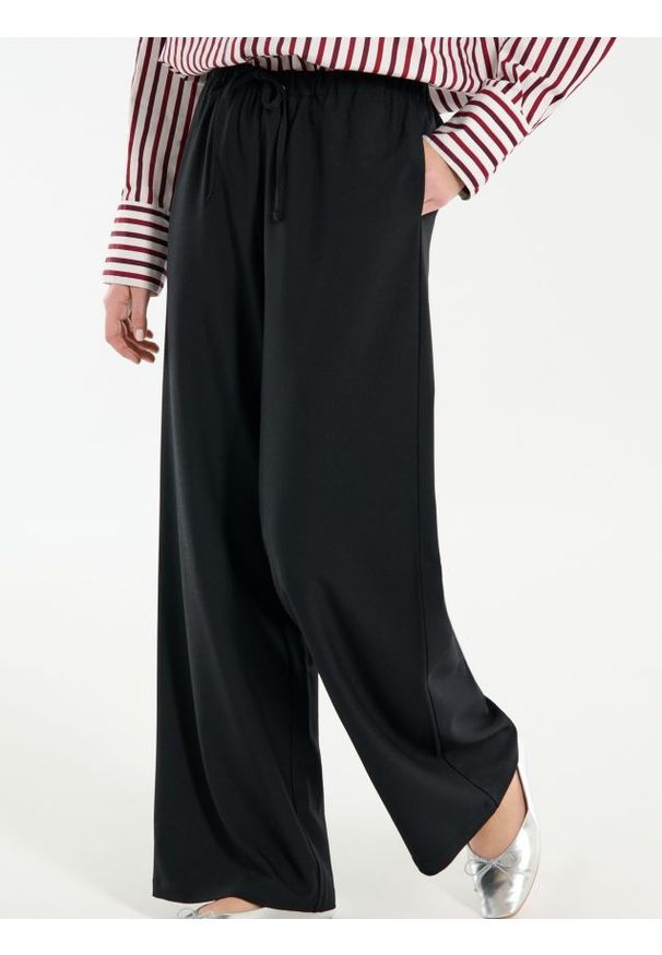 Sinsay - Spodnie wide leg - czarny. Kolor: czarny