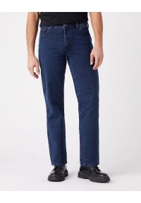 Wrangler - MĘSKIE SPODNIE JEANSOWE WRANGLER TEXAS COALBLUE STONE W121YN29H