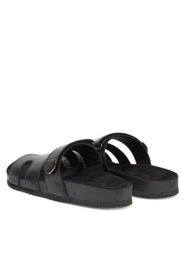 Lasocki Klapki GRD-22010-02 Czarny. Kolor: czarny. Materiał: skóra