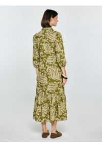 Big-Star - Sukienka damska midi ze wzorem paisley zielona Mazekin 301. Okazja: na co dzień. Typ kołnierza: kołnierzyk klasyczny. Kolor: zielony. Materiał: tkanina. Wzór: paisley. Typ sukienki: proste. Styl: casual, klasyczny, boho. Długość: midi #5