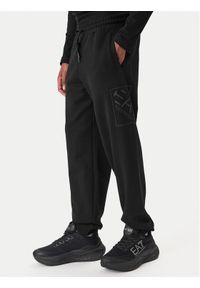 EA7 Emporio Armani Spodnie dresowe 7M001492 AF17787 UC001 Czarny Regular Fit. Kolor: czarny. Materiał: bawełna #1