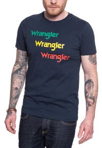 Wrangler - WRANGLER T SHIRT SS REPEAT TEE NAVY W7D7D3114. Kolor: niebieski. Wzór: nadruk #7