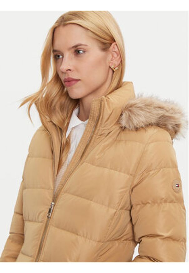 TOMMY HILFIGER - Tommy Hilfiger Kurtka puchowa Heritage WW0WW43234 Beżowy Regular Fit. Kolor: beżowy. Materiał: syntetyk