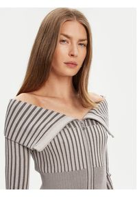 Guess Sweter W5YR03 Z30I2 Szary Slim Fit. Kolor: szary. Materiał: wiskoza #2