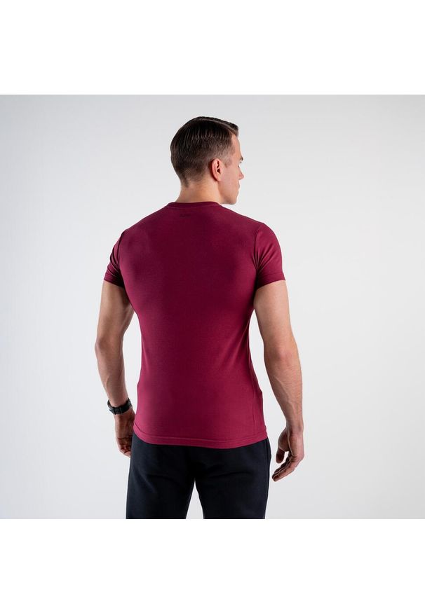 Koszulka slim basic DZIK® bordowa. Kolor: czerwony