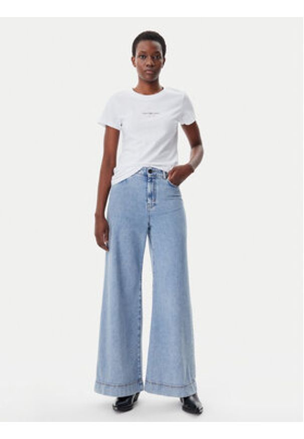 Calvin Klein Jeans T-Shirt Gradient Monologo J20J225252 Biały Slim Fit. Kolor: biały. Materiał: bawełna. Wzór: gradientowy