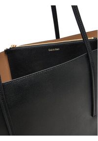 Calvin Klein Torebka Foil Logo Tote W/Pouch LV04F3274G Czarny. Kolor: czarny. Materiał: skórzane #4