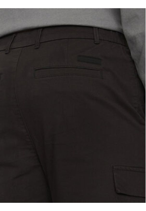 Calvin Klein Szorty materiałowe Modern Twill K10K114067 Czarny Regular Fit. Kolor: czarny. Materiał: bawełna