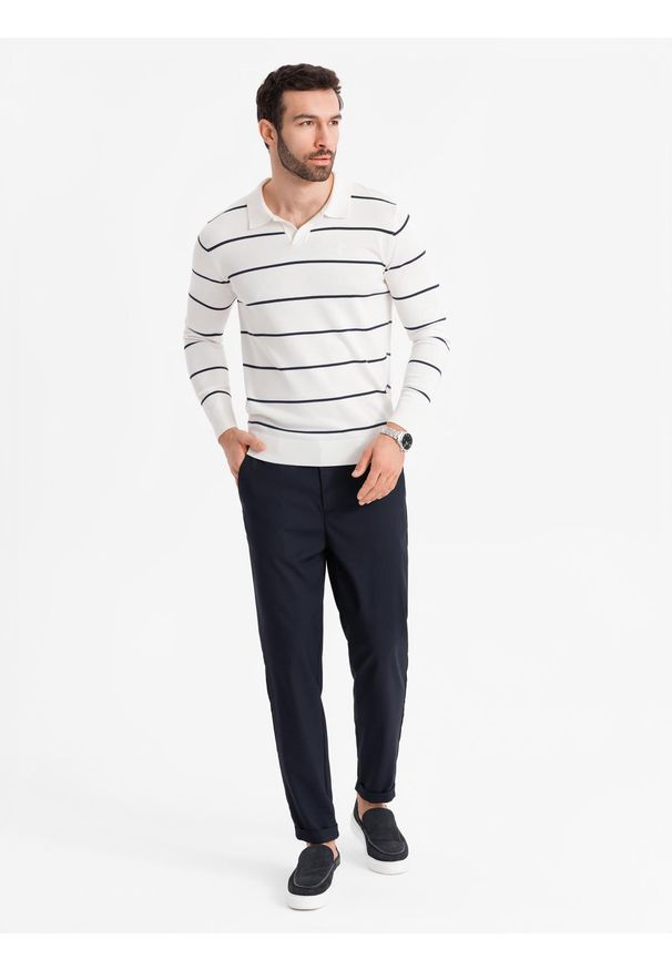 Ombre Clothing - Męski longsleeve polo w poziome paski z wiskozą – biało-granatowy V2 OM-POLS-0146 - XXL. Okazja: do pracy, na co dzień. Typ kołnierza: polo. Kolor: biały. Materiał: wiskoza. Długość rękawa: długi rękaw. Długość: długie. Wzór: paski. Styl: elegancki, casual
