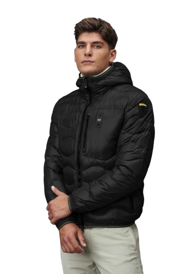 Blauer USA - BLAUER Czarna męska kurtka Wave Short Jackets. Kolor: czarny. Materiał: poliamid
