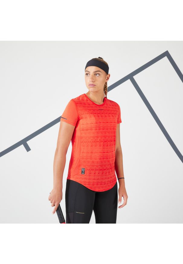 ARTENGO - Koszulka tenisowa damska Artengo Ultra Light 900. Kolor: różowy, wielokolorowy, pomarańczowy, czerwony. Materiał: materiał, poliester, poliamid. Sport: tenis