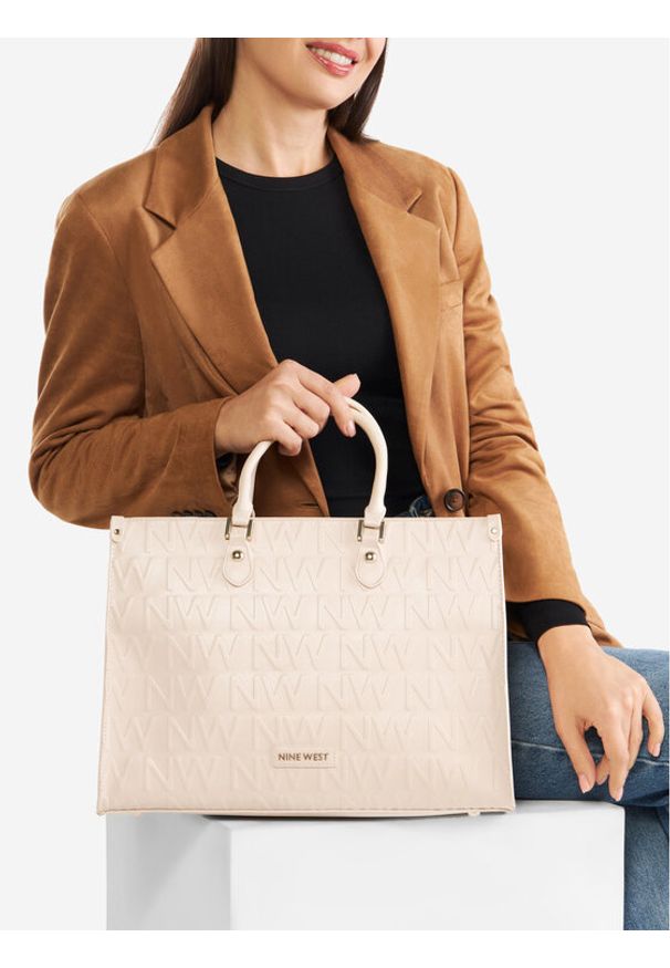 Nine West Torebka LX10044 Beżowy. Kolor: beżowy