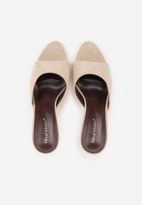 Renee - Beżowe Klapki na Szpilce z Imitacji Zamszu z Noskiem Peep Toe Merissaura. Nosek buta: otwarty. Kolor: beżowy. Materiał: zamsz. Obcas: na szpilce #9