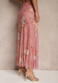 Renee - Różowa Spódnica w Kwiatowy Wzór o Rozkloszowanym Kroju Efrirene. Okazja: na co dzień. Kolor: różowy. Wzór: kwiaty. Styl: elegancki, casual #3
