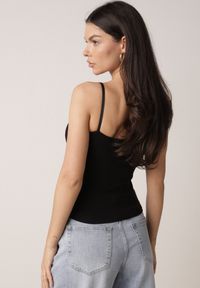 Born2be - Czarny Wiskozowy Top z Podwójnymi Ramiączkami Hendrea. Okazja: na co dzień. Kolor: czarny. Materiał: wiskoza. Długość rękawa: na ramiączkach. Styl: casual, elegancki #5
