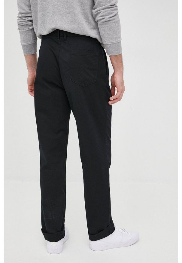 Sisley spodnie bawełniane męskie kolor czarny w fasonie chinos. Kolor: czarny. Materiał: bawełna