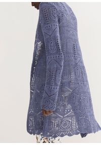 bonprix - Sweter bez zapięcia ażurowy. Kolor: niebieski. Wzór: ażurowy #2