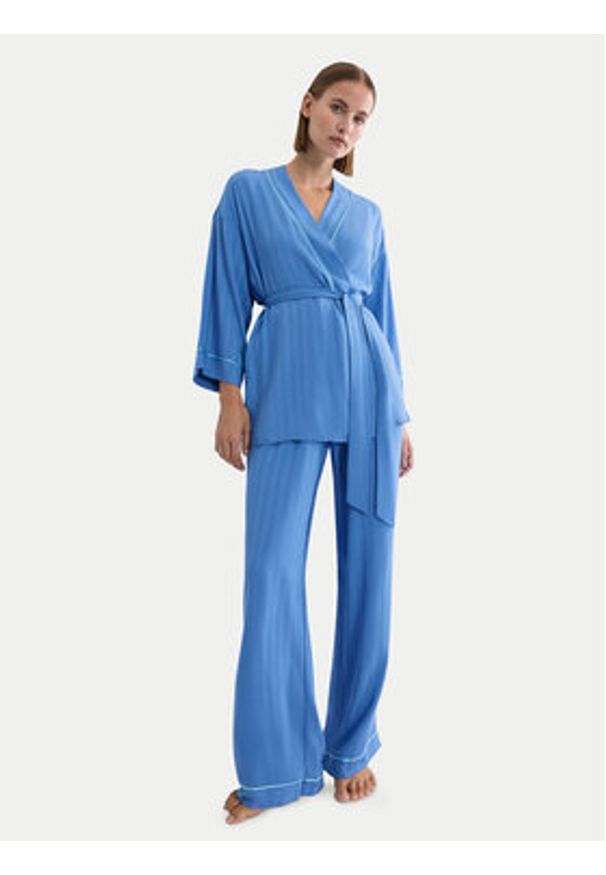 Triumph Szlafrok Amourette Jacquard 10227267 Niebieski. Kolor: niebieski. Materiał: wiskoza