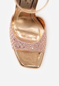 Born2be - Szampańskie Eleganckie Sandały na Szpilce z Cyrkoniami i Kwadratowym Noskiem Hempea. Okazja: na wesele, na co dzień, na ślub cywilny. Zapięcie: pasek. Kolor: złoty. Obcas: na szpilce. Styl: elegancki #7