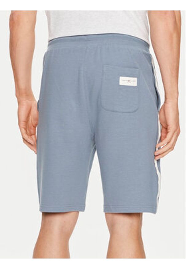 TOMMY HILFIGER - Tommy Hilfiger Szorty sportowe UM0UM03008 Niebieski Regular Fit. Kolor: niebieski. Materiał: bawełna. Styl: sportowy
