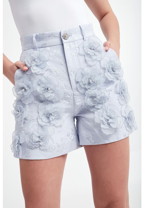Custommade - Spodenki damskie CUSTOMMADE. Materiał: jedwab, bawełna. Wzór: aplikacja, kwiaty